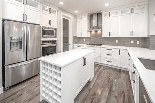 282 Masters Avenue Se, Calgary, AB 