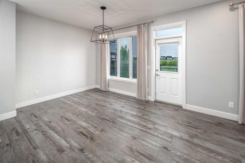 282 Masters Avenue Se, Calgary, AB 