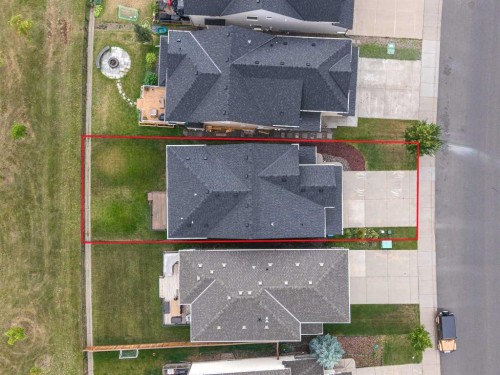 282 Masters Avenue Se, Calgary, AB 