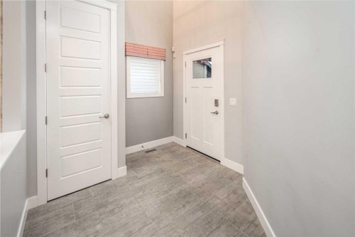 282 Masters Avenue Se, Calgary, AB 