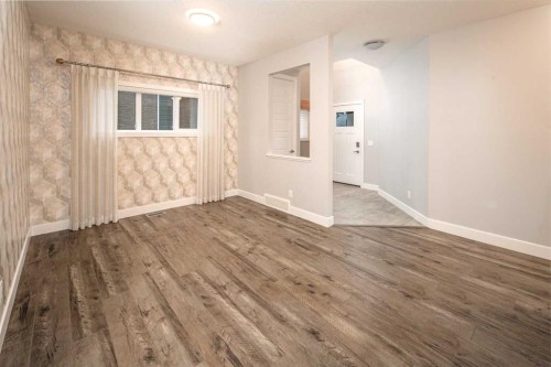 282 Masters Avenue Se, Calgary, AB 