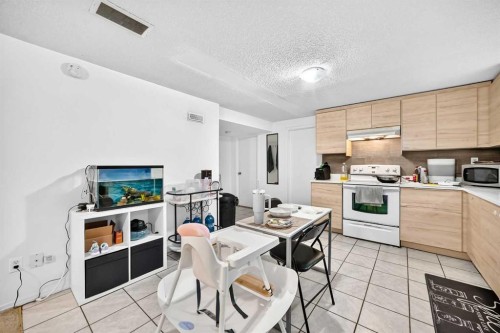 512 Malvern Drive Ne, Calgary, AB 