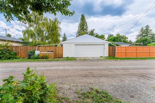 52 Windermere Road Sw, Calgary, AB 