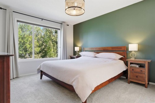 112 Drake Landing Common, Okotoks, AB 