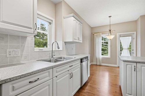 9 Bridle Estates Way Sw, Calgary, AB 