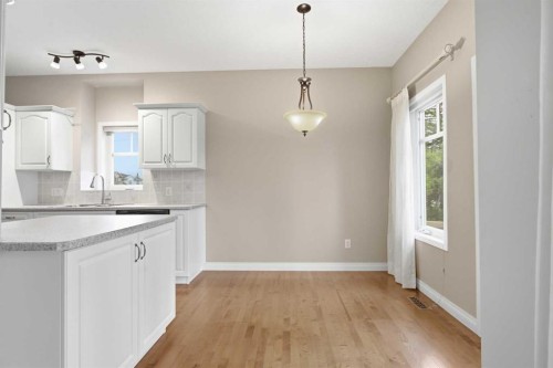 9 Bridle Estates Way Sw, Calgary, AB 