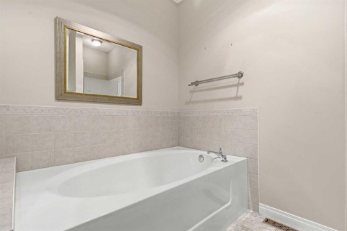 9 Bridle Estates Way Sw, Calgary, AB 