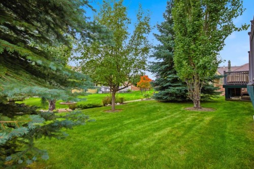 9 Bridle Estates Way Sw, Calgary, AB 
