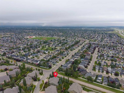 9 Bridle Estates Way Sw, Calgary, AB 