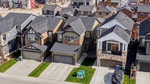 15 Fireside Crescent, Cochrane, AB 