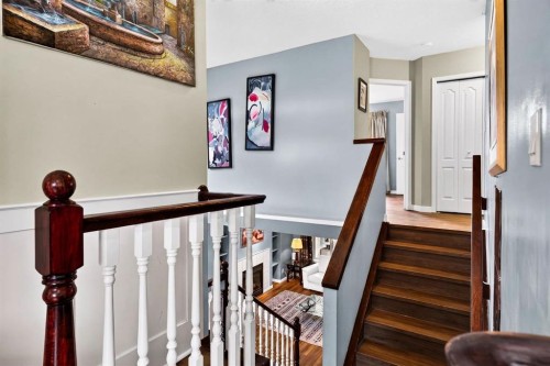 67 Douglas Ridge View Se, Calgary, AB 