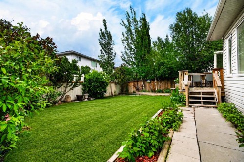67 Douglas Ridge View Se, Calgary, AB 