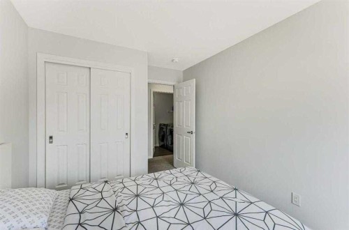 1482 148 Avenue Nw, Calgary, AB 