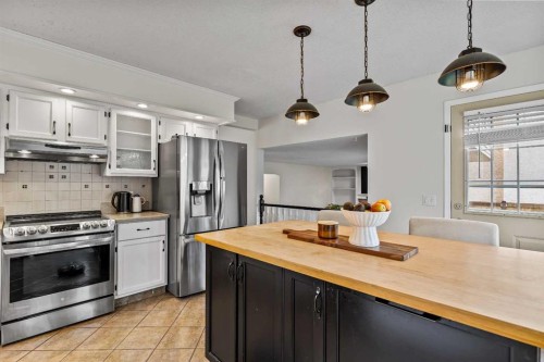 509 Hawkhill Place Nw, Calgary, AB 