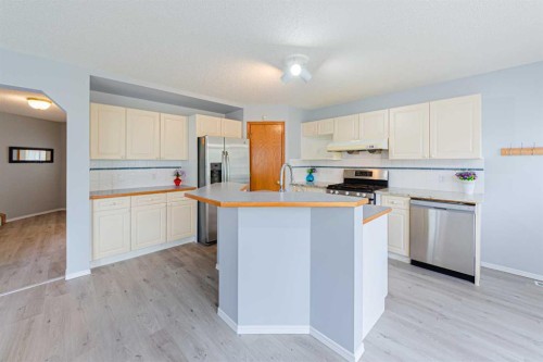 105 Arbour Ridge Park Nw, Calgary, AB 