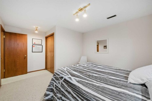 20 Edendale Crescent Nw, Calgary, AB 