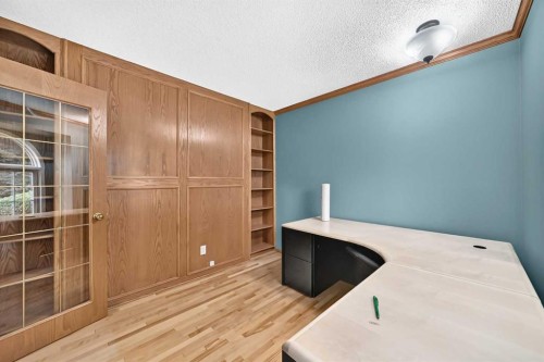 1030 Shawnee Road Sw, Calgary, AB 