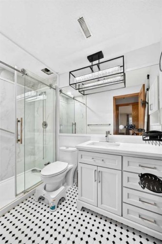 1030 Shawnee Road Sw, Calgary, AB 