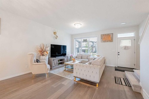 235 Cornerbrook Road Ne, Calgary, AB 