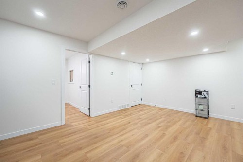 235 Cornerbrook Road Ne, Calgary, AB 