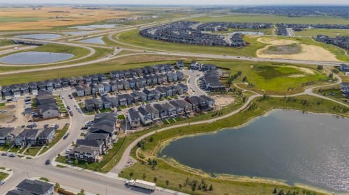 235 Cornerbrook Road Ne, Calgary, AB 