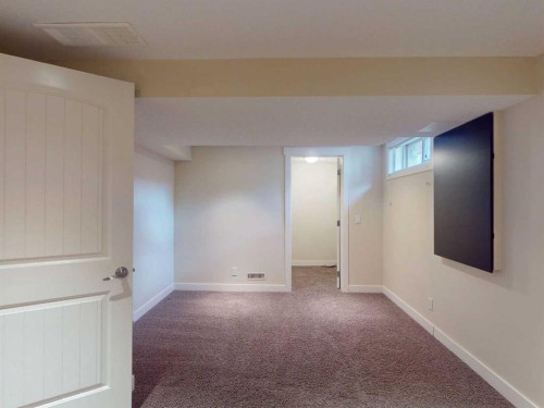 23 Brown Crescent Nw, Calgary, AB 