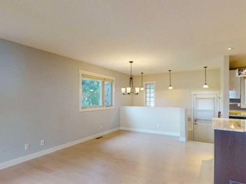 23 Brown Crescent Nw, Calgary, AB 