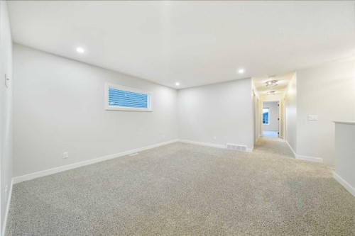 14 Rivercrest Common, Cochrane, AB 