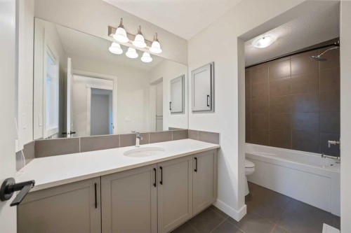 14 Rivercrest Common, Cochrane, AB 