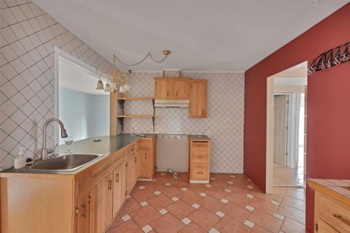 732 Sabrina Road Sw, Calgary, AB 