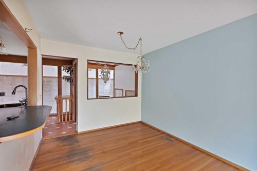 732 Sabrina Road Sw, Calgary, AB 