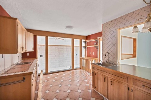 732 Sabrina Road Sw, Calgary, AB 