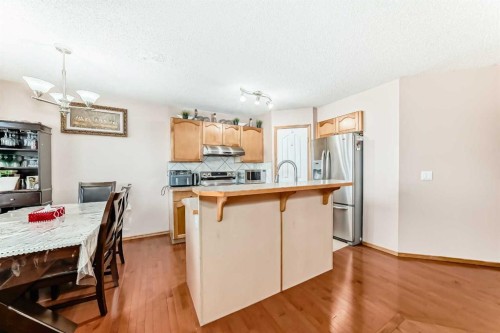 16062 Everstone Road Sw, Calgary, AB 
