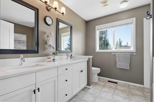 220 Springmere Place, Chestermere, AB 