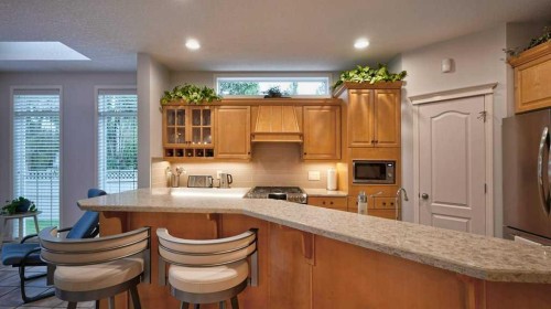 82 Mt Douglas Circle Se, Calgary, AB 