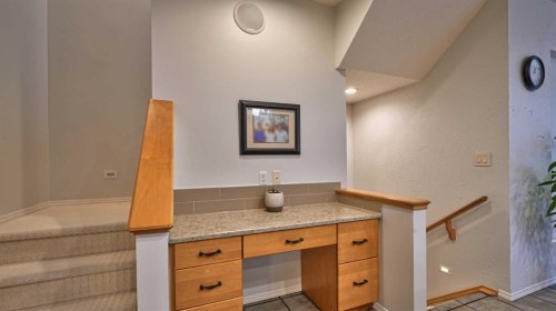 82 Mt Douglas Circle Se, Calgary, AB 