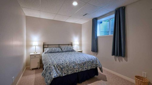 82 Mt Douglas Circle Se, Calgary, AB 