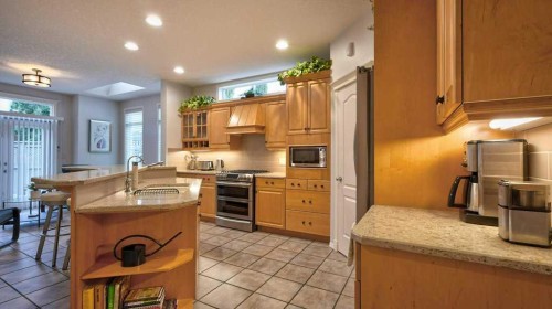 82 Mt Douglas Circle Se, Calgary, AB 