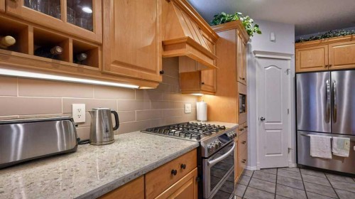 82 Mt Douglas Circle Se, Calgary, AB 