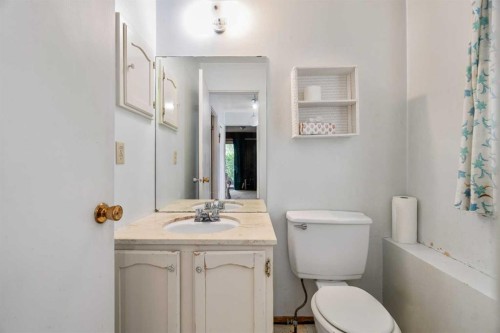 24 Mapleglade Close Se, Calgary, AB 