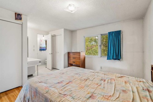 24 Mapleglade Close Se, Calgary, AB 