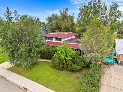 24 Mapleglade Close Se, Calgary, AB 