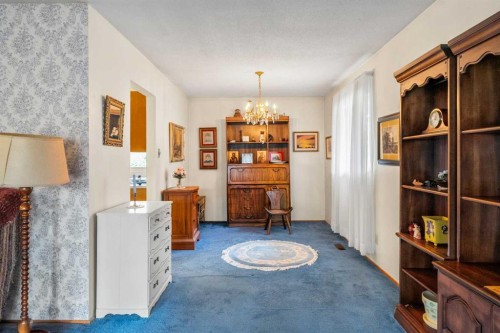 24 Mapleglade Close Se, Calgary, AB 