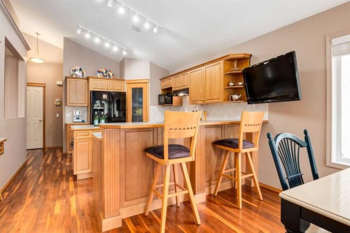 133 Strathlea Court Sw, Calgary, AB 