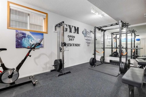 133 Strathlea Court Sw, Calgary, AB 