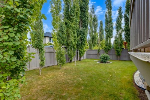 133 Strathlea Court Sw, Calgary, AB 