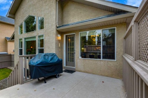 133 Strathlea Court Sw, Calgary, AB 