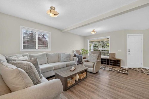625 Somerset Drive Sw, Calgary, AB 