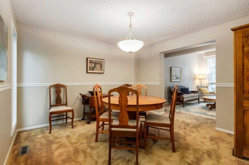 35 Millrise Way Sw, Calgary, AB 