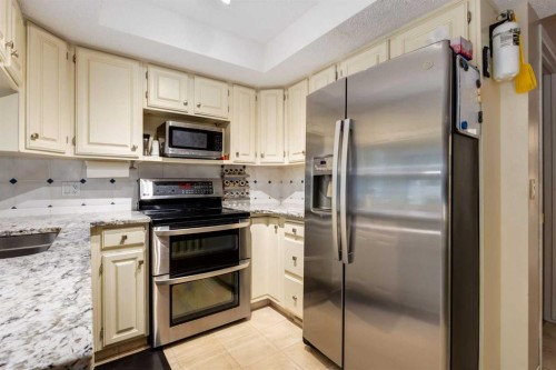 35 Millrise Way Sw, Calgary, AB 